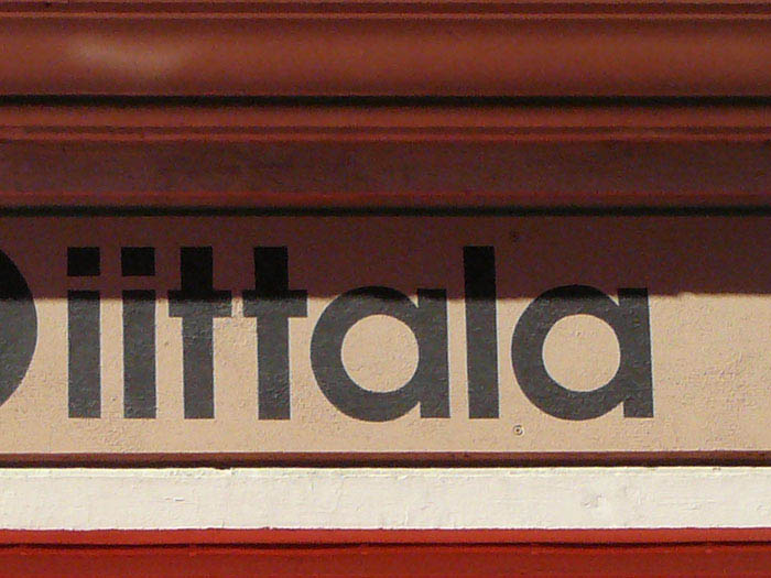 hels_sel_a_0000_Background copy 10